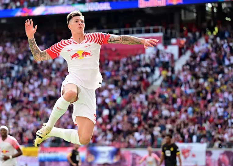 舍什科談轉(zhuǎn)會曼聯(lián)：夢想成真，心之所向