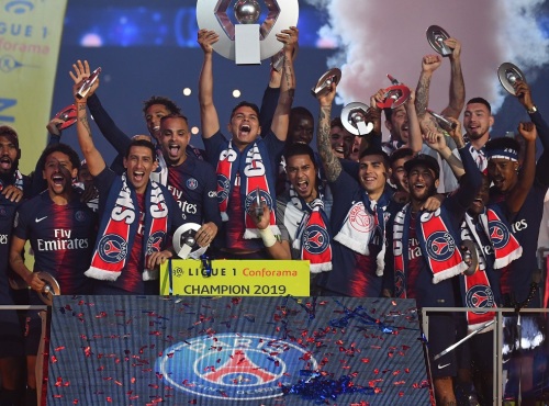 <a href='https://www.m.llxzyyy.com/news/tag/1124.html' style='color: blue;'>巴黎圣日耳曼</a>：歐冠賽場(chǎng)的青春風(fēng)暴與冠軍傳奇新篇