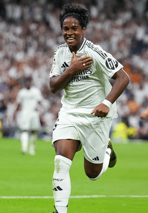 法甲激戰(zhàn)前夕：里昂主帥談恩德里克轉(zhuǎn)會(huì)傳聞