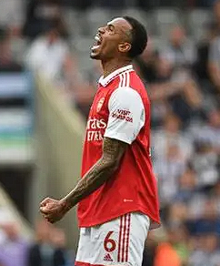 英超第十輪：阿森納客勝伯恩利，加布里埃爾榮膺全場最佳