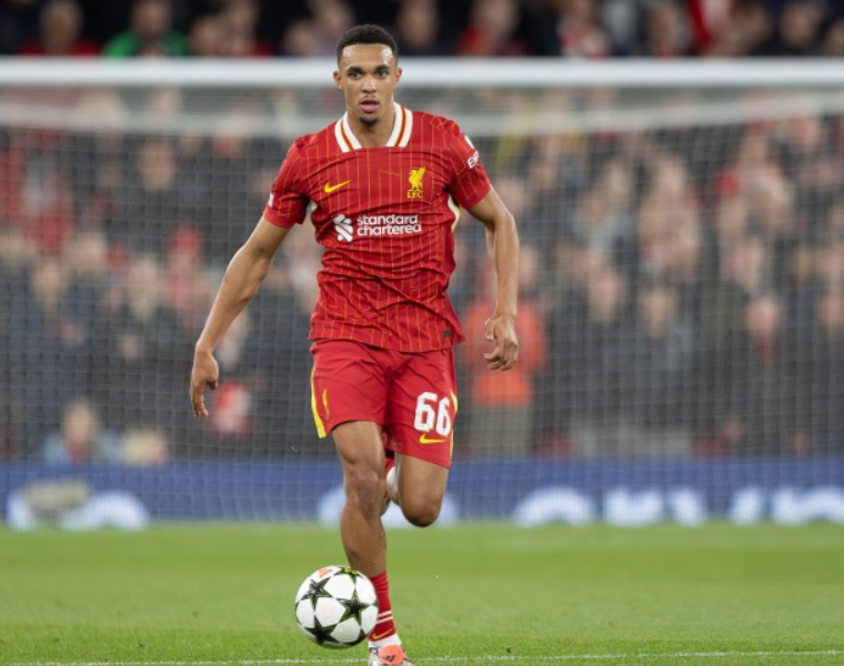 英格蘭隊10號位競爭白熱化，卡拉格深度剖析球員前景