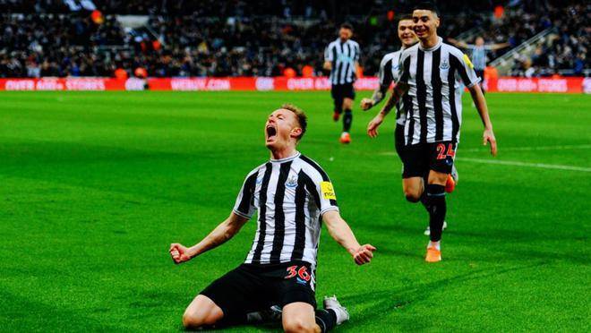 紐卡歐冠征途：在強(qiáng)敵環(huán)伺中破浪前行