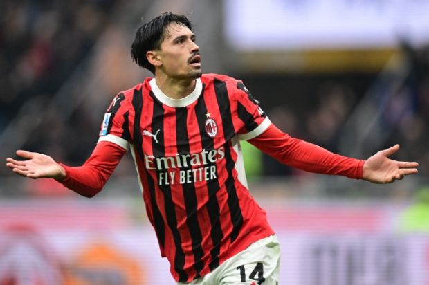 賴因德斯談世預(yù)賽關(guān)鍵戰(zhàn)、聯(lián)賽替補(bǔ)經(jīng)歷與家族<a  style='color: blue;'>足球</a>遺憾