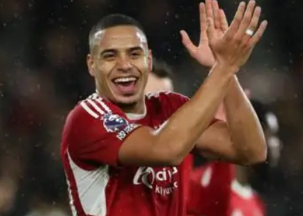 德拉普盛贊諾丁漢森林中衛(wèi)穆里略：實(shí)力出眾，堪稱(chēng)英超典范