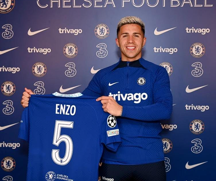 英超第12輪切爾西客戰(zhàn)伯恩利：賽場突發(fā)意外狀況