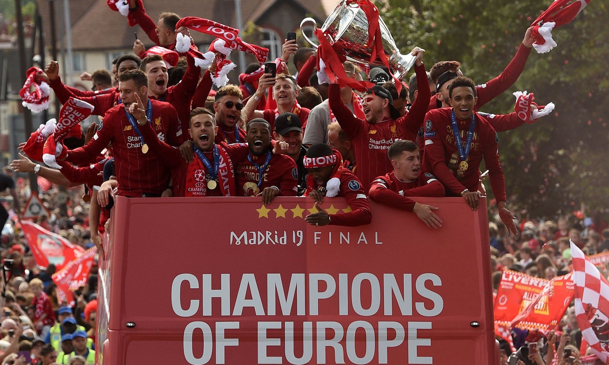 利物浦歐冠征途：榮耀與挫折交織的激昂樂(lè)章