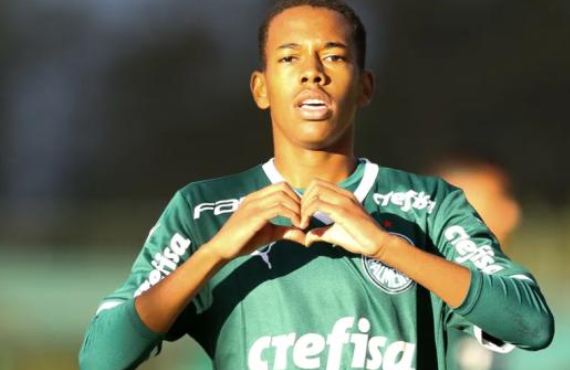 羅馬諾揭秘埃斯特旺：合同細(xì)節(jié)、特殊條款與未來(lái)定位