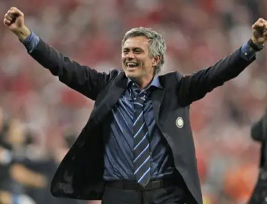 穆里尼奧訪談：憶摯友馬拉多納，談音樂界趣交